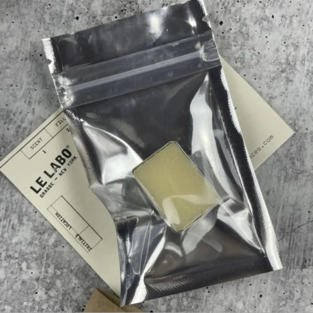 Le Labo Ylang 49 solid refill - Picture 2 of 2